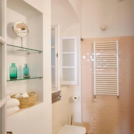 Siete Balcones Y Un Patio בית הארחה